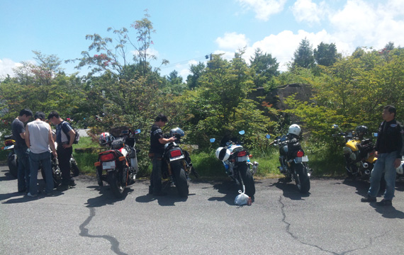レストハウスふるさとで。涼しくていい!